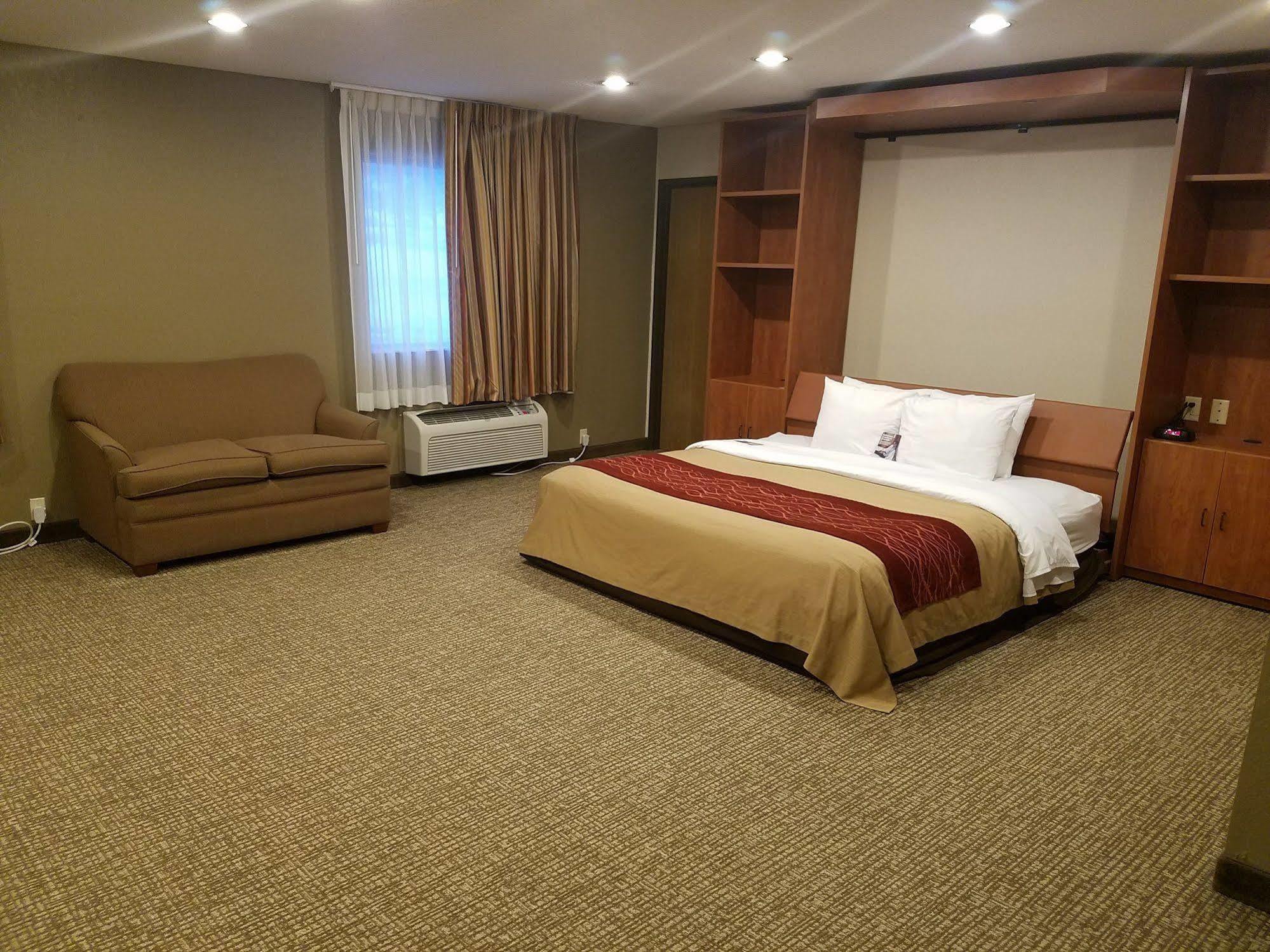 Quality Inn Waverly Dış mekan fotoğraf